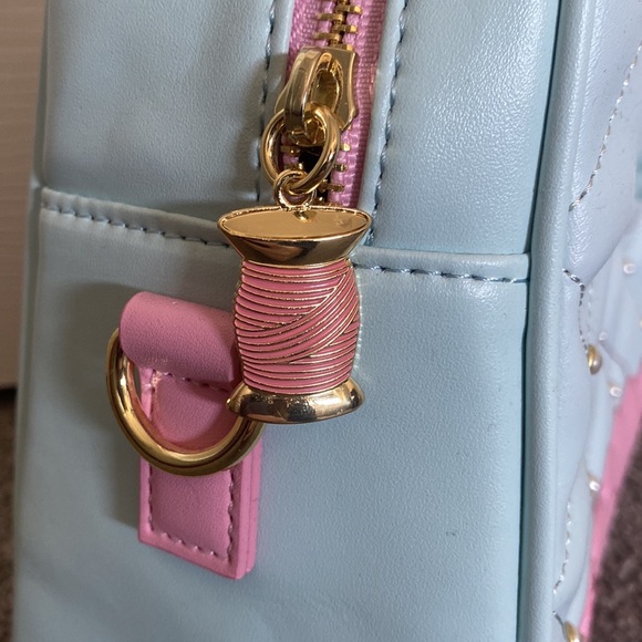 Cinderella 70th anniversary Disney Loungefly Handbag - Picture 5 of 10